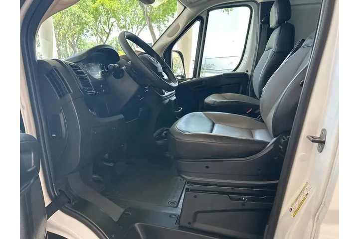 $35698 : Ram ProMaster 2025 Tradesman image 5