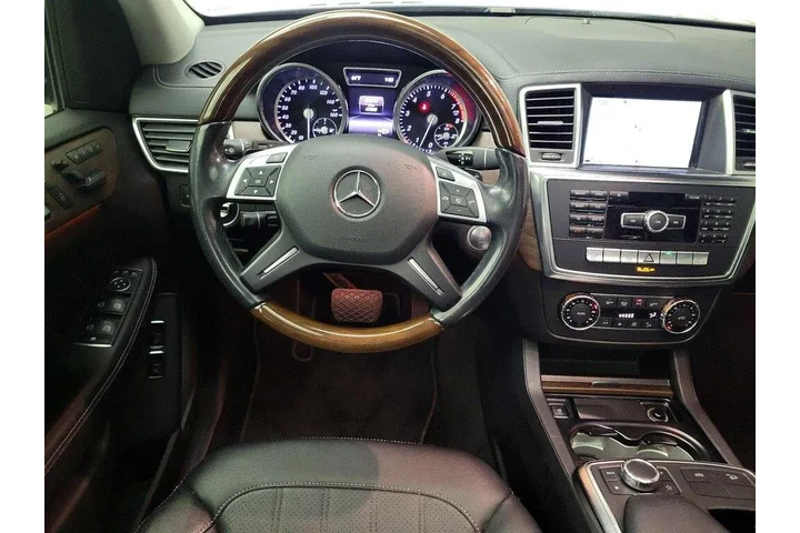 $25998 : Mercedes-Benz GL-Class 2016 image 10