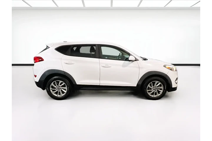 $11049 : Hyundai TUCSON 2016 SE 4dr S image 6