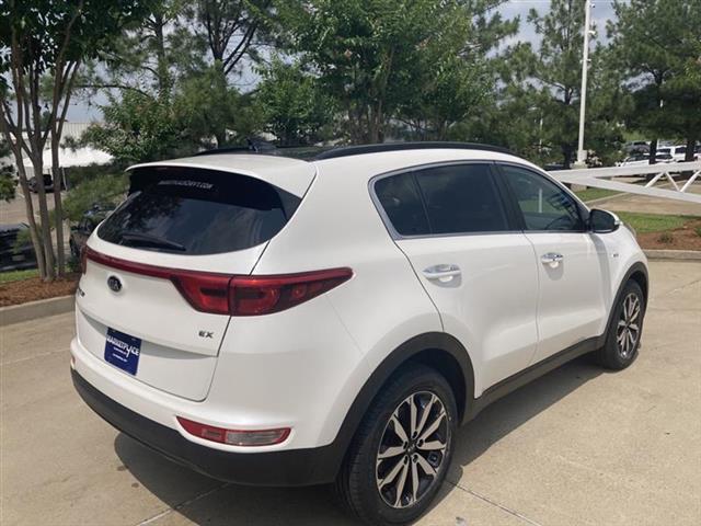 $21899 : 2019 Sportage EX AWD image 9