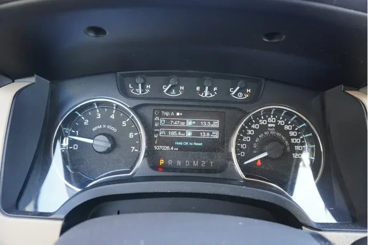 $15588 : Ford F-150 2011 4x2 XLT 4dr image 10