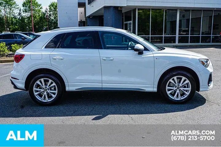 $29420 : Audi Q3 2025 AWD quattro S l image 9