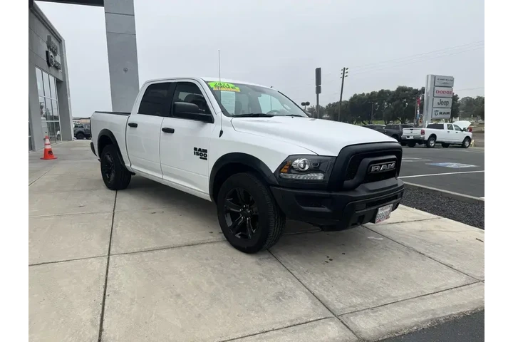 $27988 : Ram 1500 Classic 2024 4x2 SL image 7