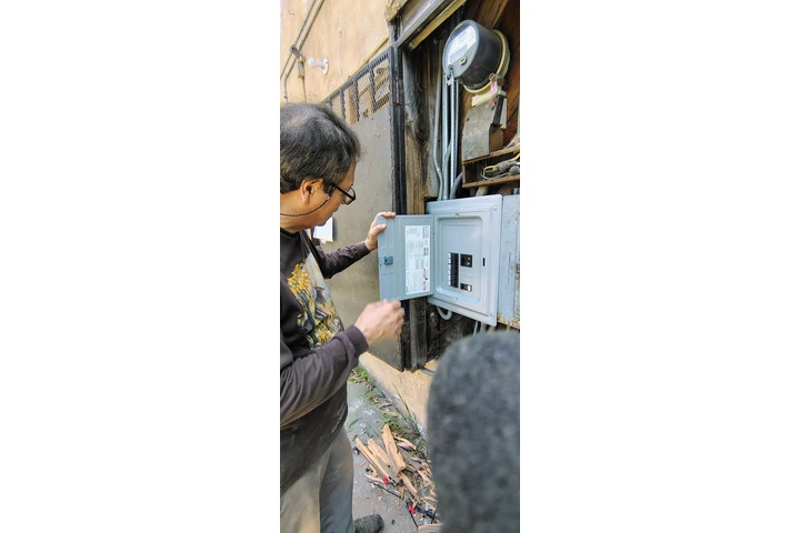 Electricista/electrician image 2