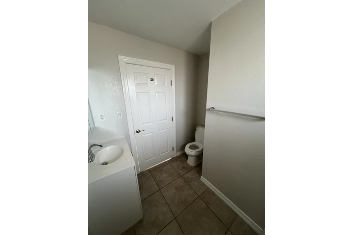 $2000 : Se renta departamento – ¡No du image 6