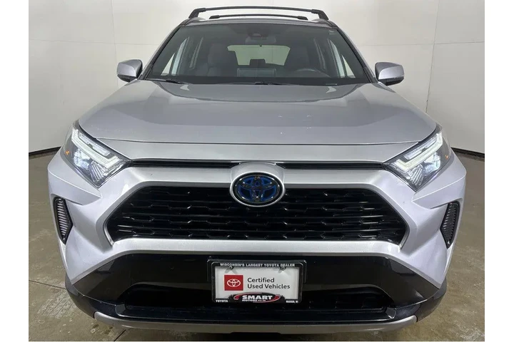 $31001 : Gold Certified2023 RAV4 HYBRI image 10