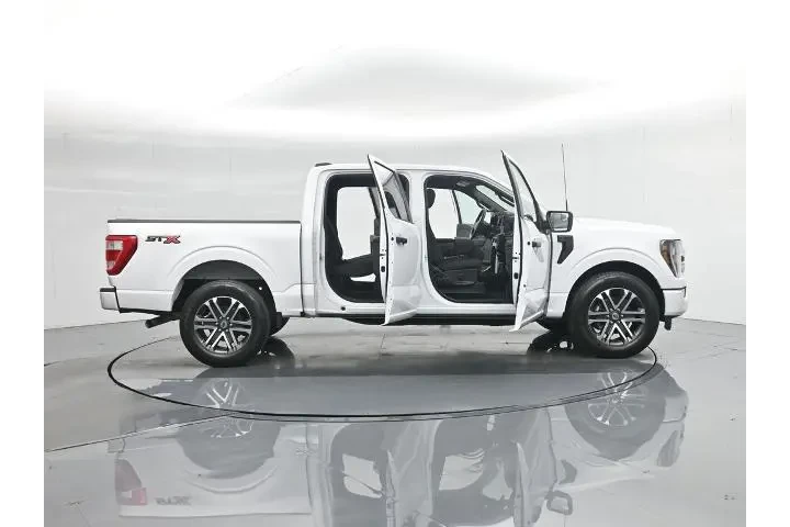 $32700 : Ford F-150 2023 4x2 XL 4dr S image 5