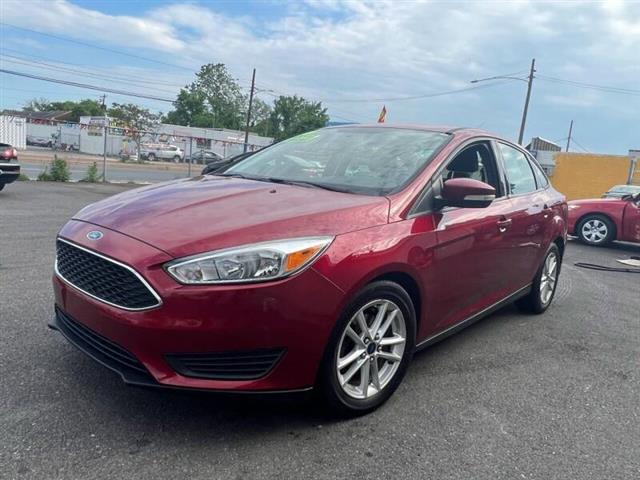 $7490 : 2016 Focus SE image 2