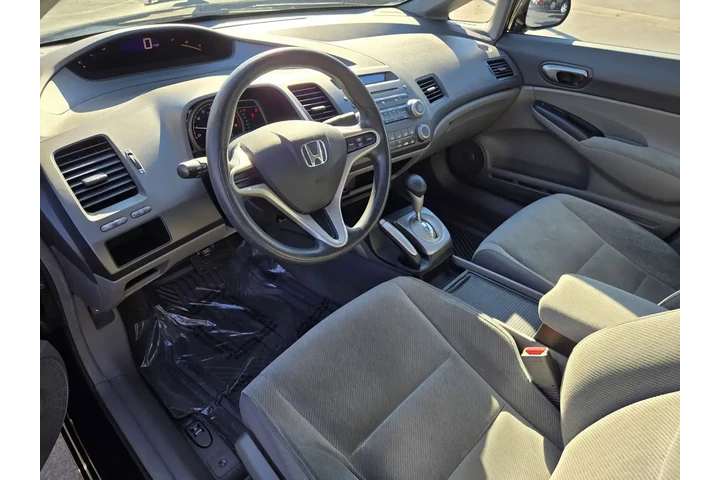 $10488 : Honda Civic 2010 LX 4dr Seda image 10