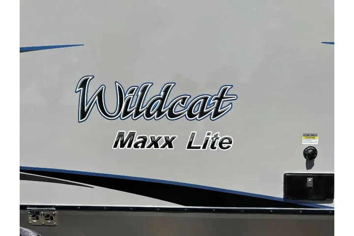 $27995 : 2020 Forest River Wildcat Max image 6