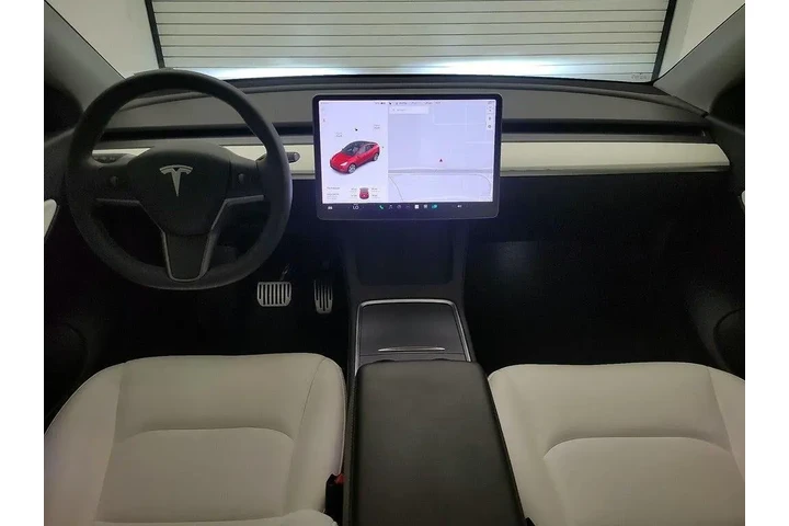 $30998 : Tesla Model Y 2021 AWD Long image 9