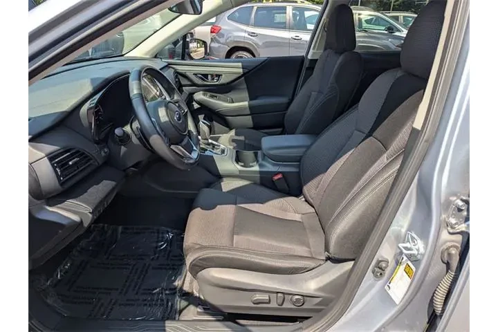 $30985 : Subaru Outback 2024 AWD Prem image 7