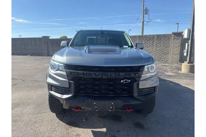 $36982 : Chevrolet Colorado 2022 4x4 image 2