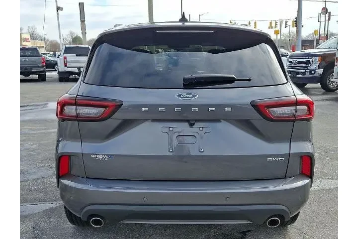 $25522 : Ford Escape 2023 AWD ST-Line image 5