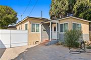 This charming 3-bedroom home en Los Angeles