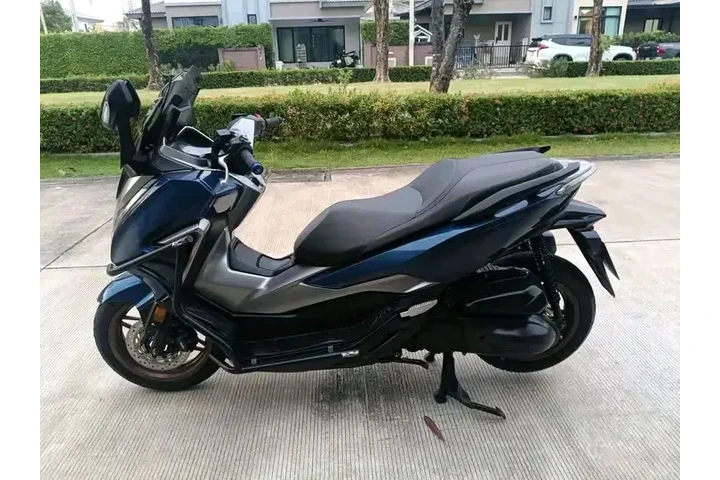 Donación de scooter gratuito image 3