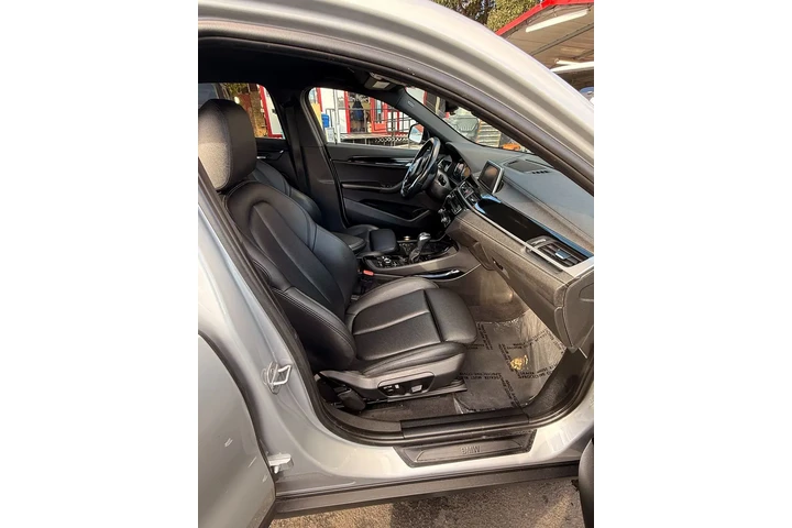 $18988 : 2018 X2 xDrive28i image 9