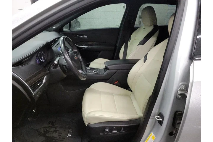 $22998 : Cadillac XT4 2020 Sport 4dr image 10