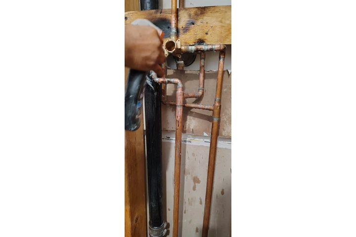HANDYMAN image 6