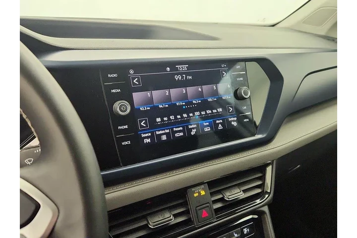 $19998 : Volkswagen Taos 2024 SE 4dr image 7