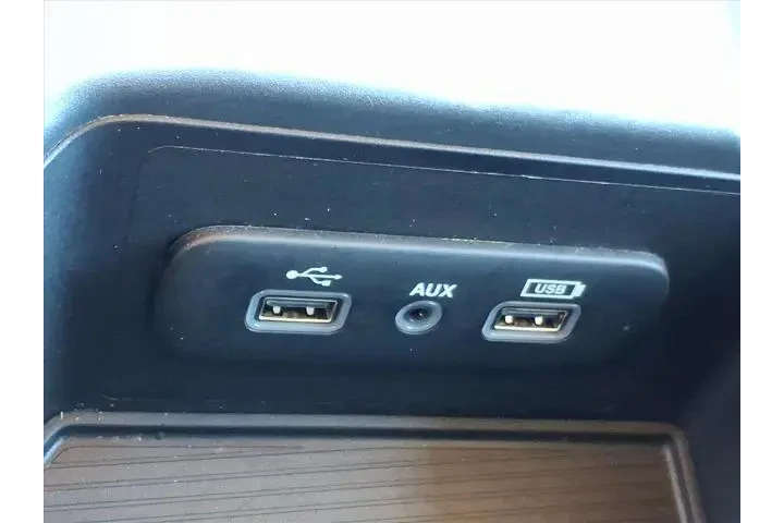 $26988 : Ram 1500 Classic 2024 4x2 SL image 7