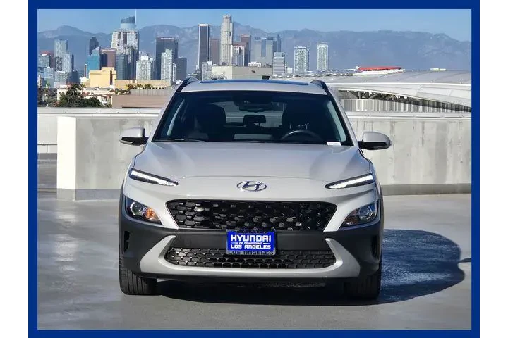 $24688 : Hyundai KONA 2023 SEL 4dr Cr image 3