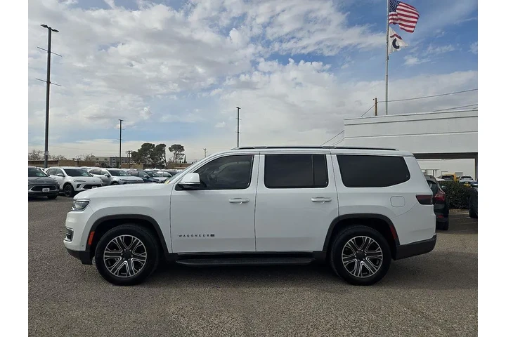 $38982 : Jeep Wagoneer 2022 4x4 Serie image 5