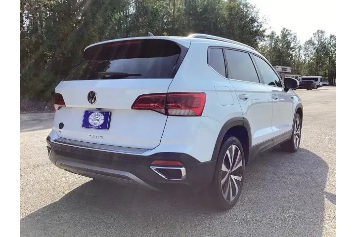 Volkswagen Taos 2022 SE 4dr image 5