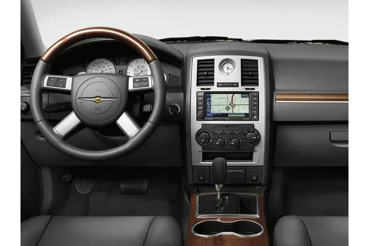 $6890 : Chrysler 300 2009 LX 4dr Sed image 4