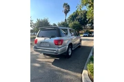 $3000 : 2002 Toyota Sequoia Runs great thumbnail