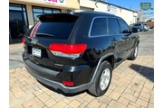 $14990 : 2015 Grand Cherokee Laredo 4WD thumbnail