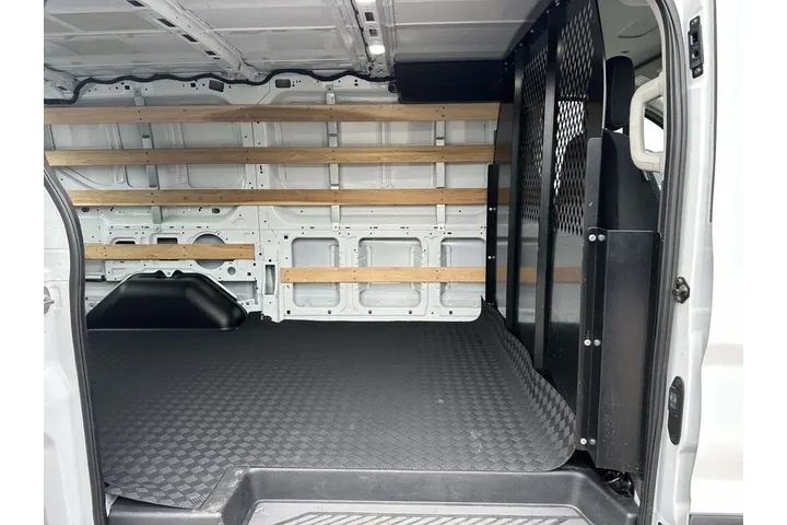 $35478 : Ford Transit 2024 250 3dr SW image 10