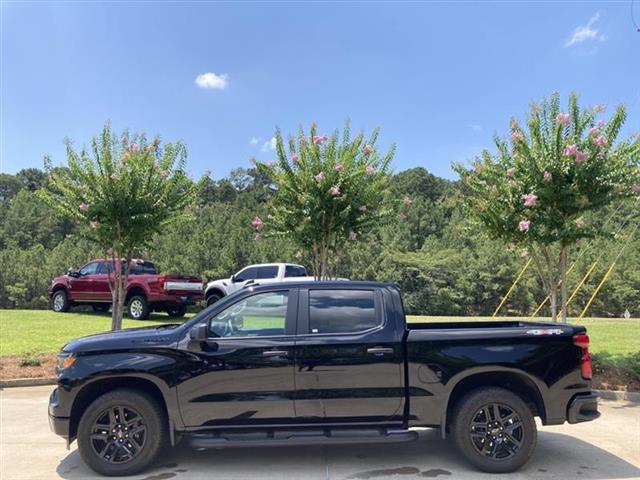 $46540 : 2024 Silverado 1500 Custom Cr image 6