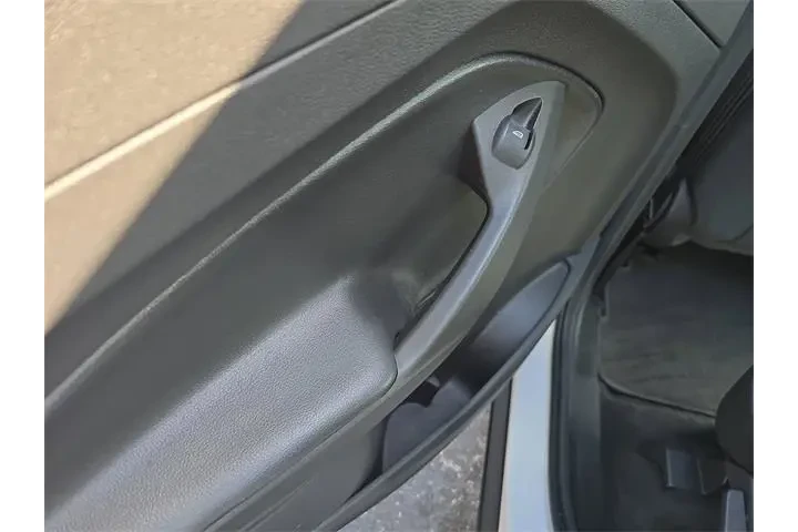 $6990 : Ford Escape 2017 S 4dr SUV image 8