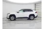 $27998 : Toyota RAV4 2021 AWD XLE 4dr thumbnail