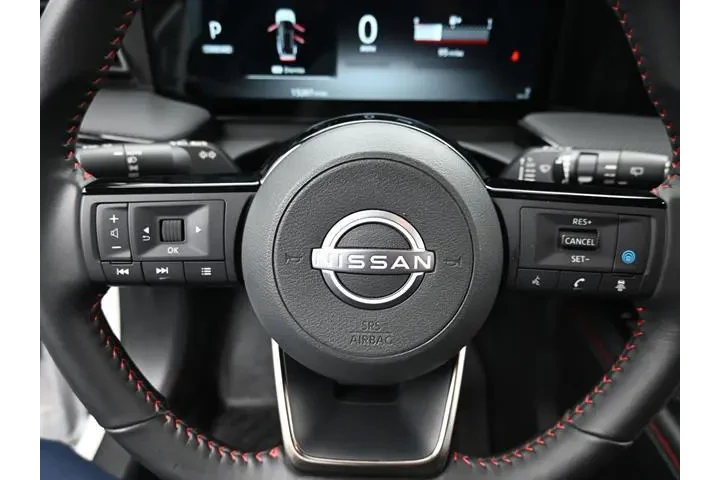 $24524 : Nissan Kicks 2025 AWD SR 4dr image 9