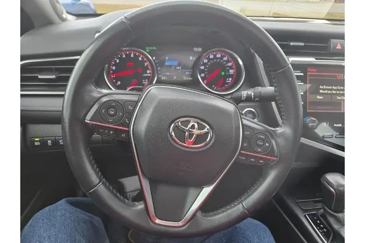 $28498 : Toyota Camry 2020 XSE V6 4dr image 10