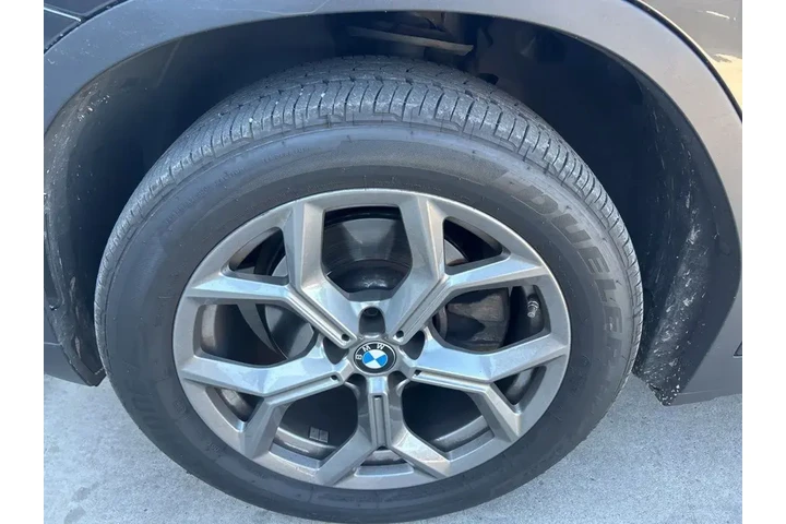 $27988 : BMW X3 2021 AWD xDrive30i 4d image 2