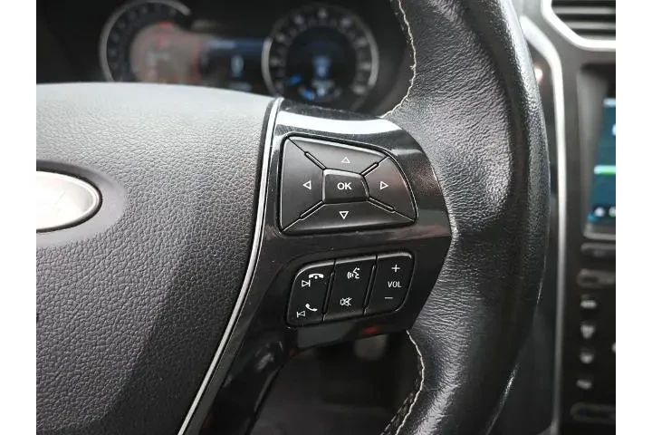 $14777 : Ford Explorer 2018 AWD Plati image 7