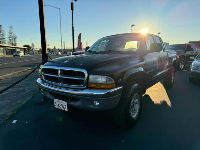 $5950 : 2000 DODGE DAKOTA QUAD CAB200 image 2