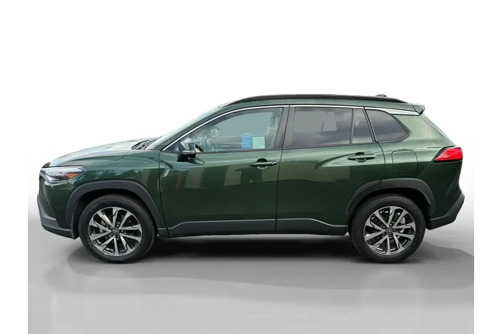 $24500 : Toyota Corolla Cross 2022 XL image 2