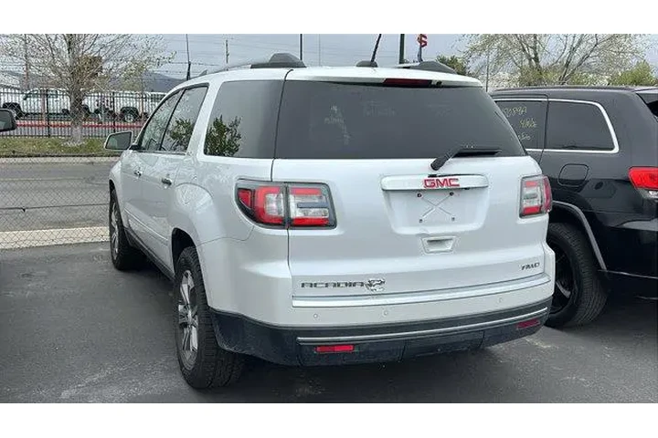 $11984 : GMC Acadia 2016 AWD SLT-2 4d image 3