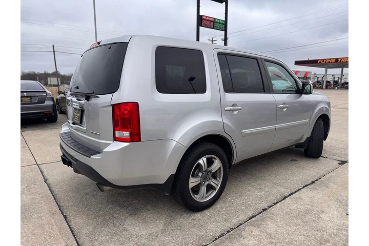 $7999 : 2015 Pilot SE 2WD image 8