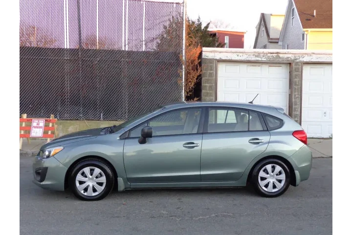 $8950 : 2014 Impreza 2.0i image 6