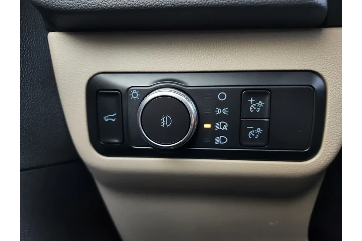 $18220 : Ford Escape 2022 SEL 4dr SUV image 10