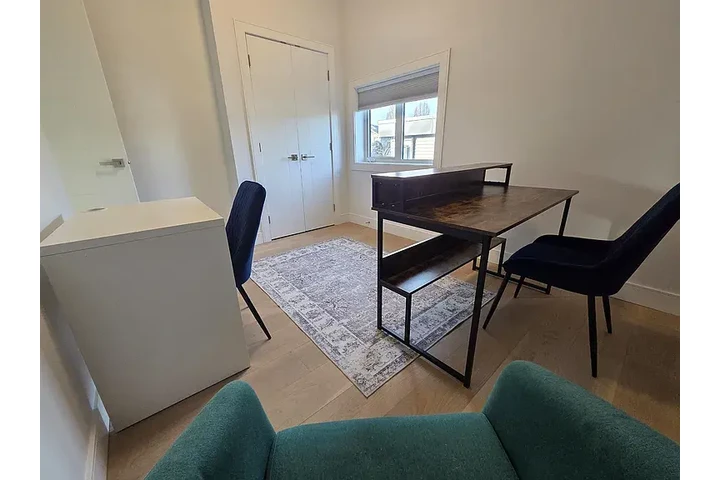 $2100 : Ready to Occupy! 3 BEDs and 3 image 7