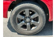 2012 NISSAN TITAN CREW CAB SV thumbnail