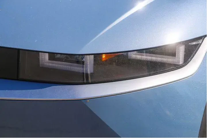 $25992 : Hyundai IONIQ 5 2024 SEL 4dr image 8