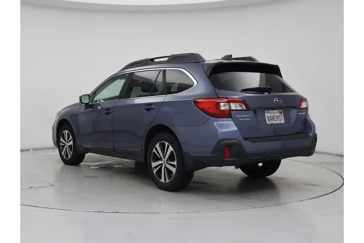 $17998 : Subaru Outback 2018 AWD 2.5i image 2