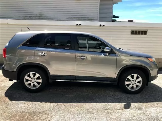 $5000 : +++Sorento LX, 2012 Kia -- SUV image 1